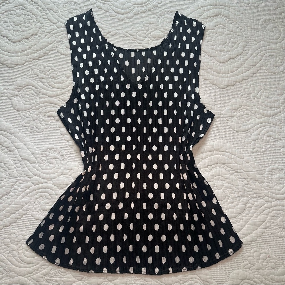 Jaipur Y2K Polka Dot Tank Top. Medium. Black and White.